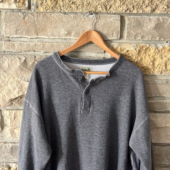 LL Bean Dark Gray Distressed Oversized Long Sleeve Henley Shirt Size 2XL Tall - Picture 2 of 15